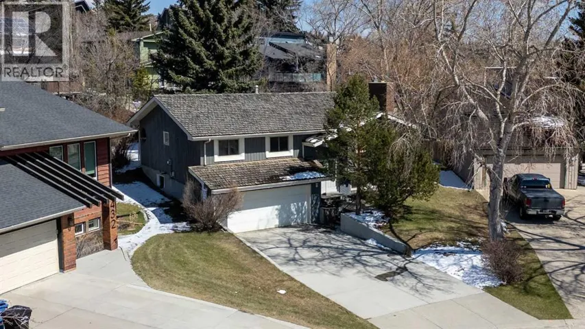 428 Ranch Estates Place NW, Calgary, Alberta T3G1L9
