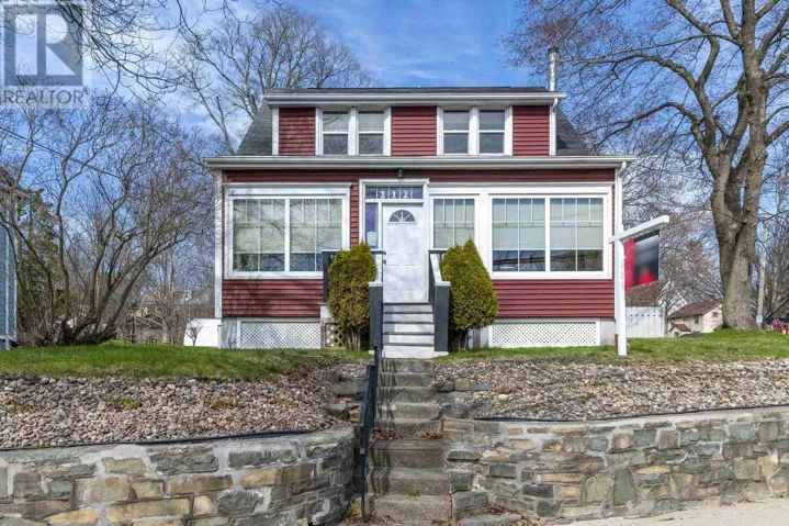 212 Windmill Road, Old Dartmouth, Nova Scotia B3A1G2