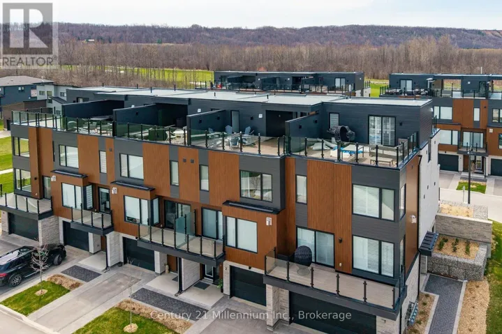 # 2 - 117 SLADDEN COURT, Blue Mountains, Ontario N0H2P0