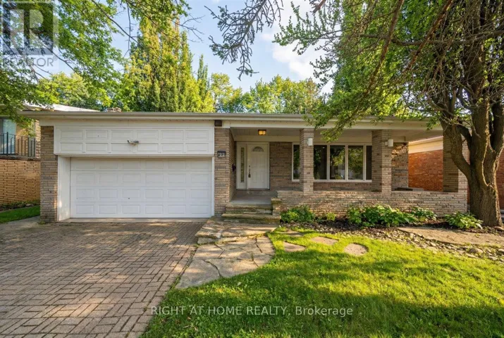 23 CHRISTINE CRESCENT, Toronto (Willowdale West), Ontario M2R1A4