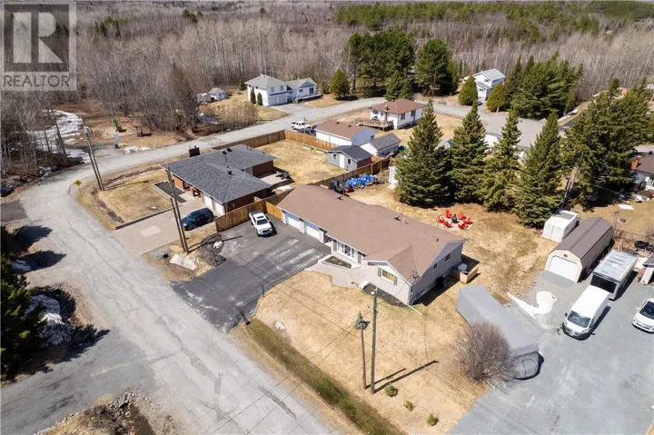 52 Cecil Street, Garson, Ontario P3L1M6