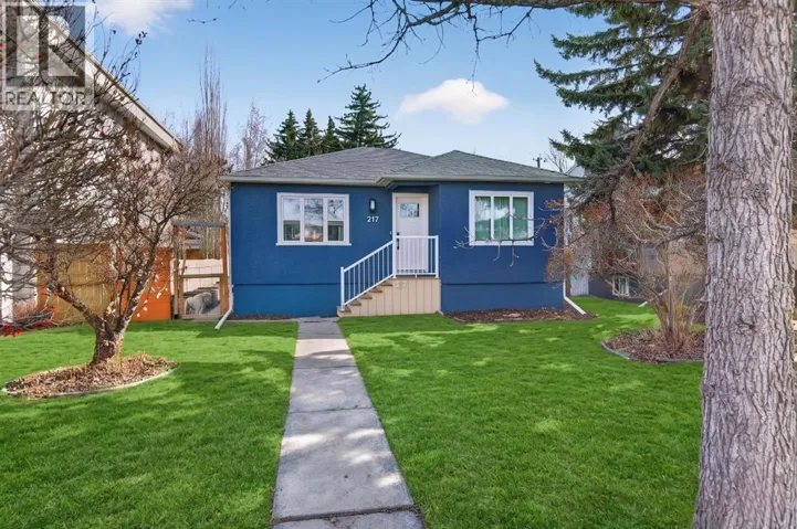 217 24 Avenue NE, Calgary, Alberta T2E1W9