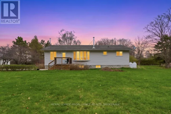 527 BUSH ROAD, Rideau Lakes, Ontario K0G1E0