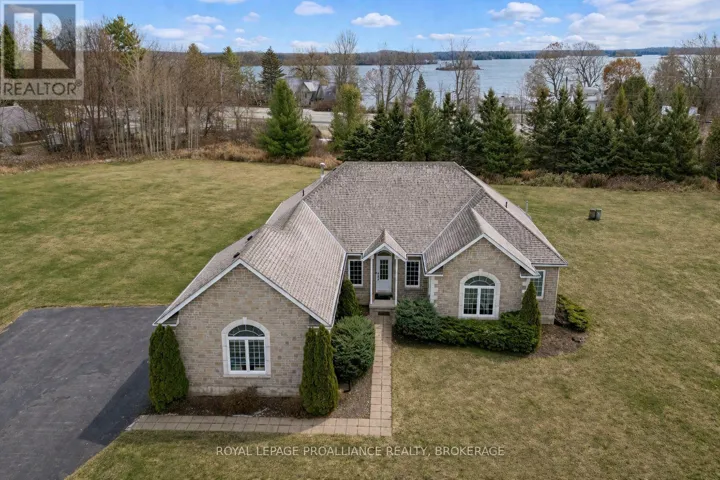 61 CONNER DRIVE, Gananoque, Ontario K7G2V4