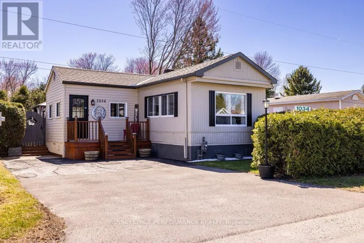 1034 VISTA BARRETT PRIVATE, Ottawa, Ontario K4P1C8