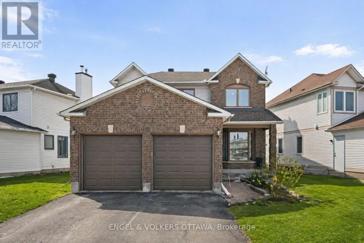 17 HUNTERSWOOD CRESCENT, Ottawa, Ontario K1G5V1