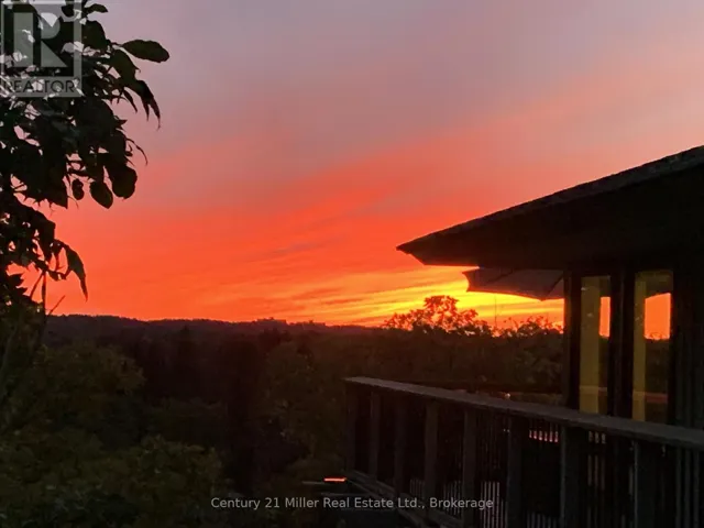 50 GREENSVIEW DRIVE, Kitchener, Ontario N2P2E6