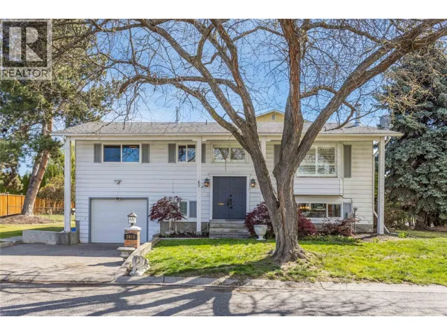 2615 GRENFELL Road, Kelowna, British Columbia V1Y3C9