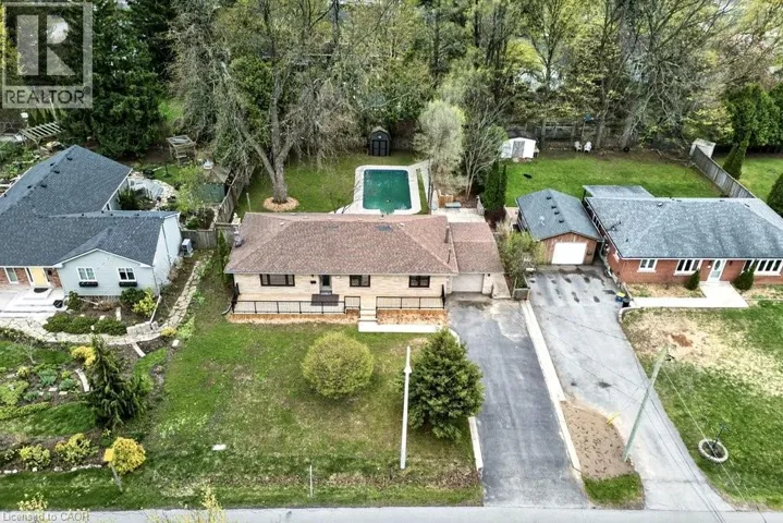 18 GARDEN Avenue, Ancaster, Ontario L9G2J5