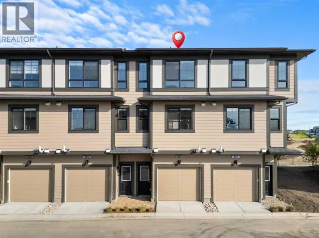 72, 285 Chelsea Court, Chestermere, Alberta T1X2W7