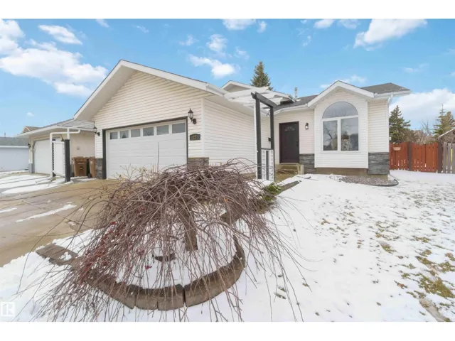 22 DONAHUE CL, St. Albert, Alberta T8N5N7