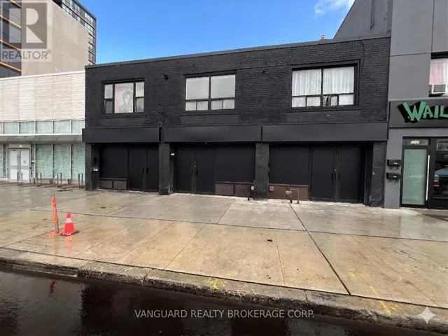 1623 EGLINTON AVENUE W, Toronto (Oakwood Village), Ontario M6E2H7