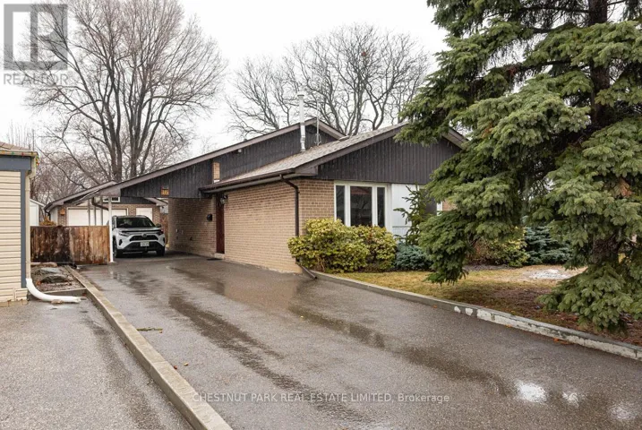 16 VANDERBRENT CRESCENT, Toronto (Willowridge-Martingrove-Richview), Ontario M9R3W8