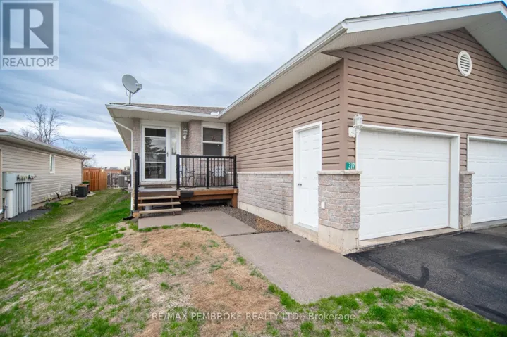317 MATHESON DRIVE, Pembroke, Ontario K8A8L2
