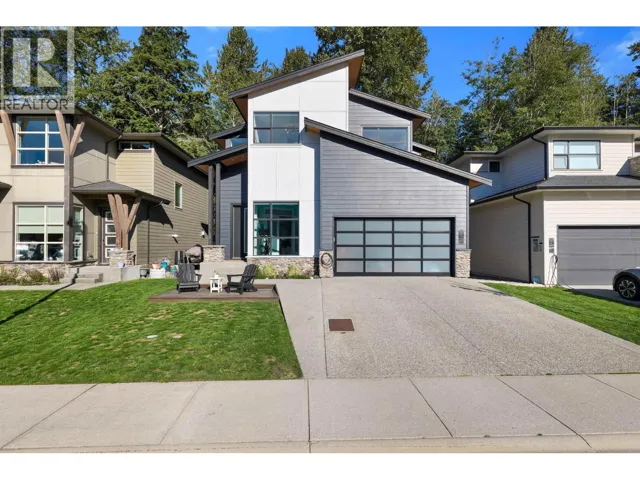 39349 FALCON CRESCENT, Squamish, British Columbia V8B0Y9