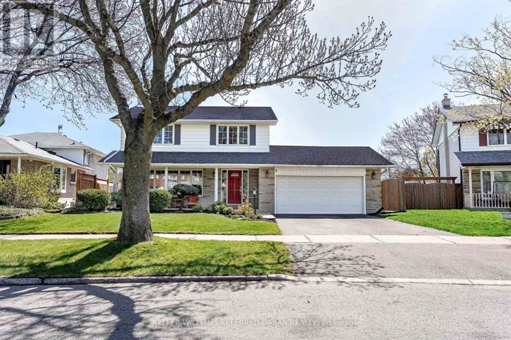 8 MARKWOOD CRESCENT, Toronto (Markland Wood), Ontario M9C1L2