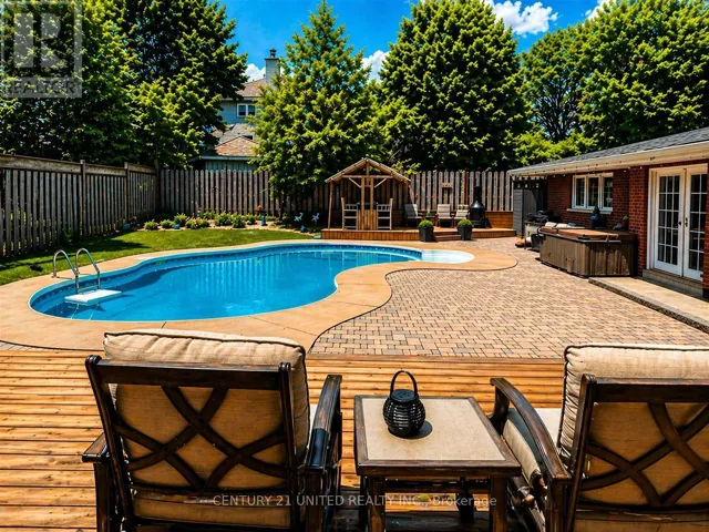 105 RIDGEWOOD ROAD, Peterborough (Monaghan Ward 2), Ontario K9J1P2