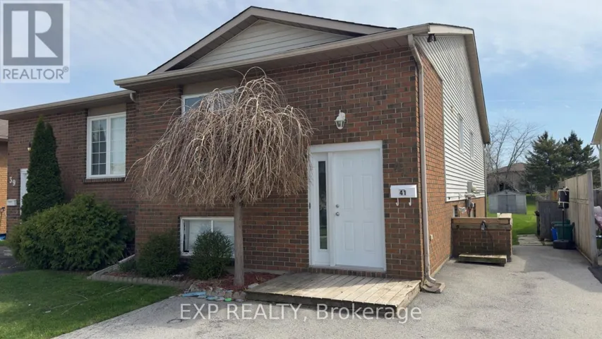 UPPER - 41 WOODLAND DRIVE, Welland (N. Welland), Ontario L3C7C9