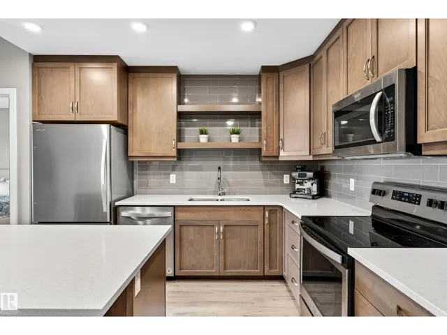 #428 5504 SCHONSEE DR NW, Edmonton, Alberta T5Z0N9