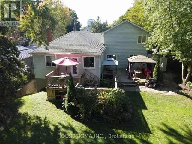 899 HAZEL STREET, Burlington (Freeman), Ontario L7R3X1