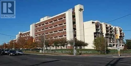 132 - 4709 JANE STREET, Toronto (Black Creek), Ontario M3N2K8