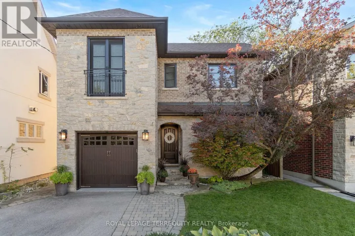 12 ELLIOTT AVENUE, Toronto (Kingsway South), Ontario M8X2P8