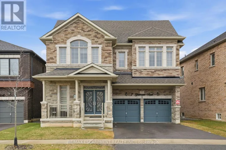7 GRIERSON TRAIL, Hamilton (Waterdown), Ontario L8B1Z7