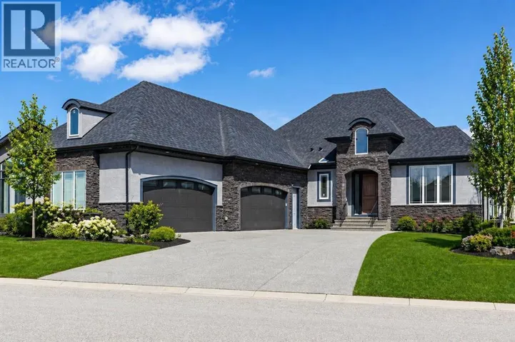112 Cranbrook View SE, Calgary, Alberta T3M1W5