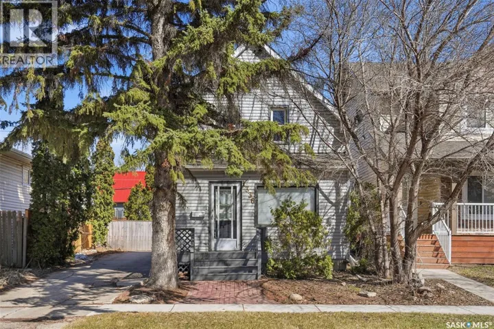 1336 H AVENUE N, Saskatoon, Saskatchewan S7L2E4