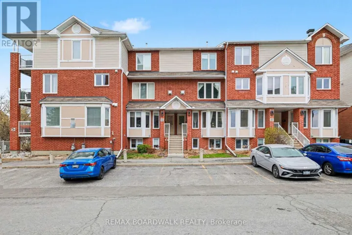 1607 LOCKSLEY LANE, Ottawa, Ontario K1J1B6