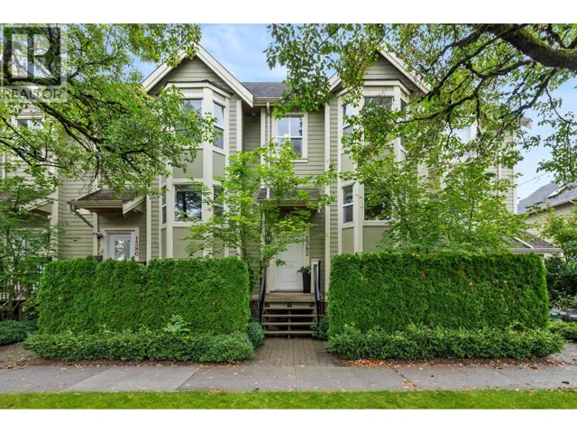 1382 E 27TH AVENUE, Vancouver, British Columbia V5V2L8