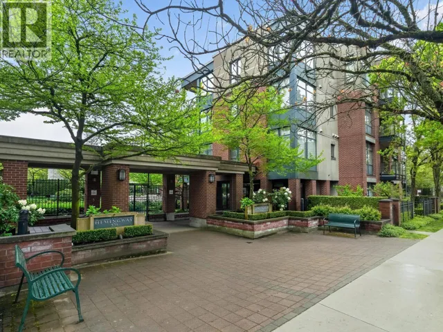 205 588 W 45TH AVENUE, Vancouver, British Columbia V5Z4S3