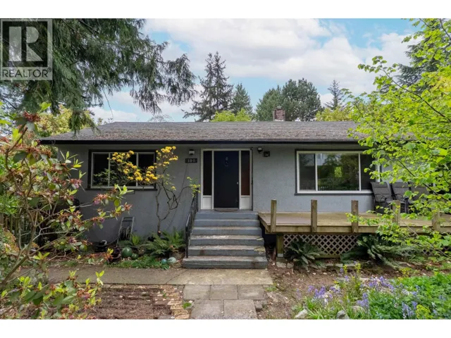6138 PORTLAND STREET, Burnaby, British Columbia V5J2S2