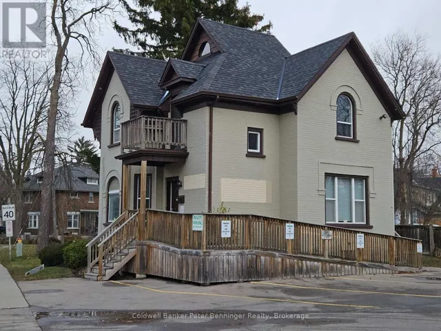 100 LANCASTER STREET E, Kitchener, Ontario N2H1M8