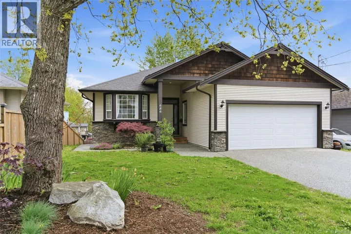 686 Howard Ave, Nanaimo, British Columbia V9R3S7