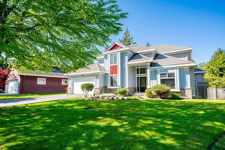 21235 43A AVENUE, Langley, British Columbia V3A8S4
