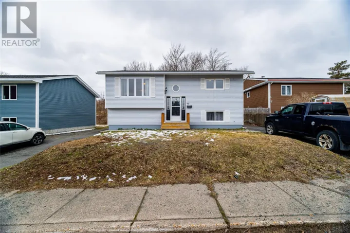 46 Holbrook Avenue, St. John's, Newfoundland & Labrador A1E2Y2