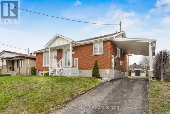 446 BERTHA STREET, Hawkesbury, Ontario K6A2B2