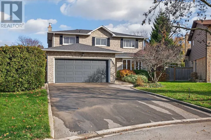 2347 TWEEDSMUIR COURT, Burlington (Brant Hills), Ontario L7P4K9
