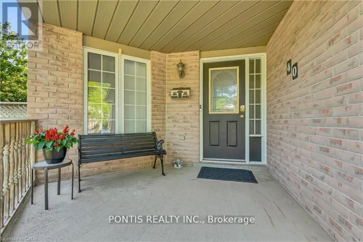 40 ALDERSON DRIVE, Cambridge, Ontario N3C4C5
