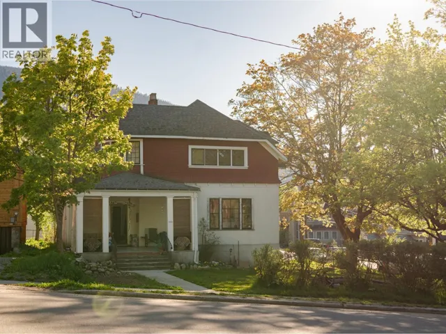 1004 Stanley Street, Nelson, British Columbia V1L1P2