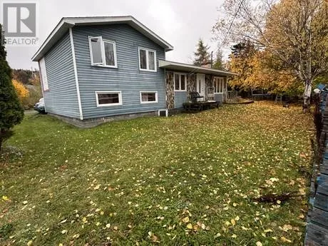 8 Erics Place, Bay Roberts, Newfoundland & Labrador A0A3V0
