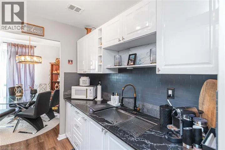 222 CONCESSION Street Unit# 507, Hamilton, Ontario L9A1B1