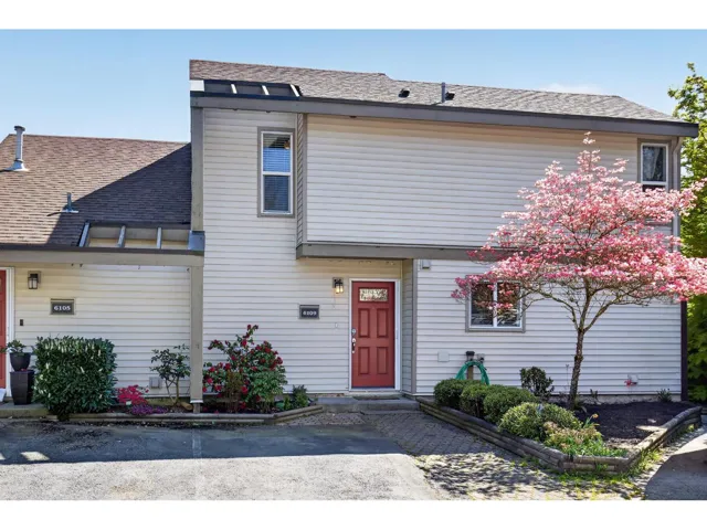 6109 W GREENSIDE DRIVE, Surrey, British Columbia V3S5M8