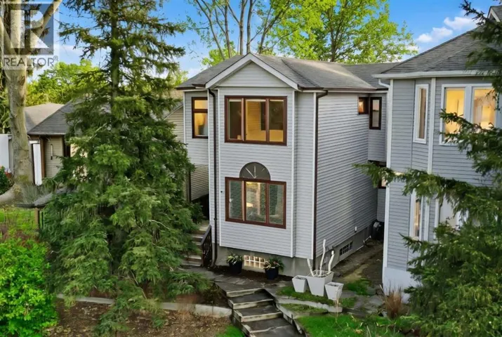 1629 29 Avenue SW, Calgary, Alberta T2T1M6