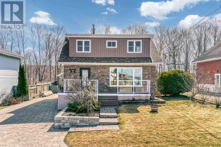 78 Central AVE, Elliot Lake, Ontario P5A2G1