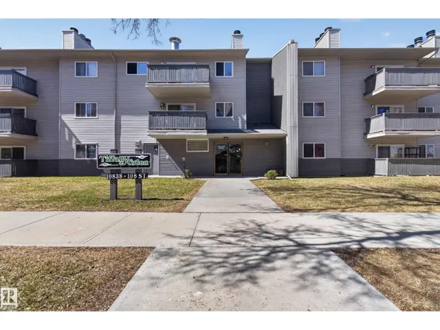 #211 10838 108 ST NW, Edmonton, Alberta T5H3A7