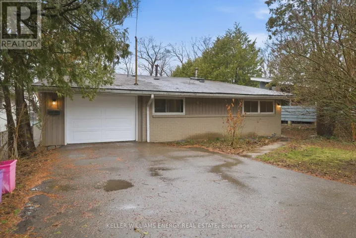 42 OAKLEY BOULEVARD, Toronto (Bendale), Ontario M1P3P4
