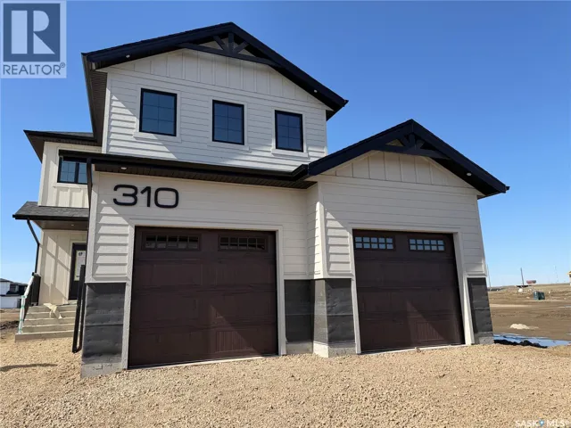 310 Traeger MANOR, Saskatoon, Saskatchewan S7V1Z4