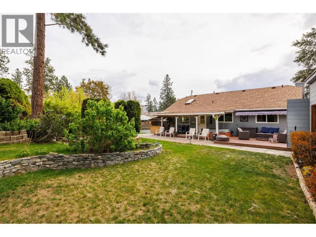 3944 Trepanier Heights Avenue, Peachland, British Columbia V0H1X2